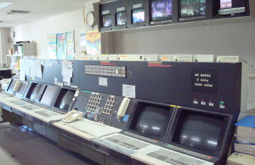 Pre-revamp control room with CENTUM-XL