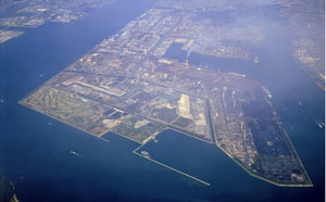 JFEスチール株式会社 西日本製鉄所（倉敷地区）様 - 高炉改修で進化する／働く人の安全・多様性・働きやすさを実現するコントロールルームデザインコンサルティング