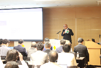 Communication and Education with Suppliers 1